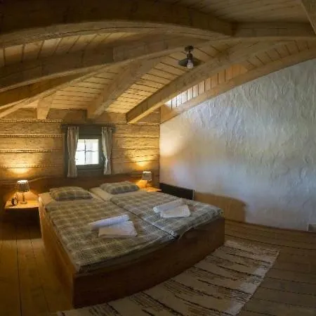 Hobiti Dom