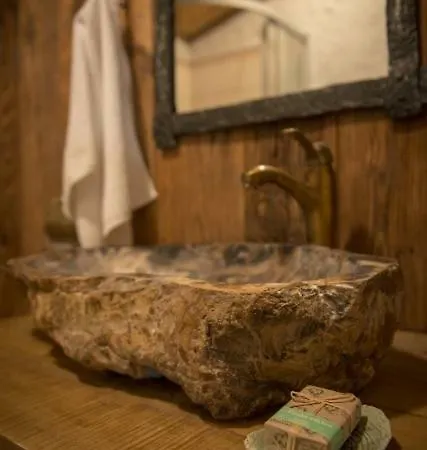 アパート Hobiti Dom Spišský Štiavnik